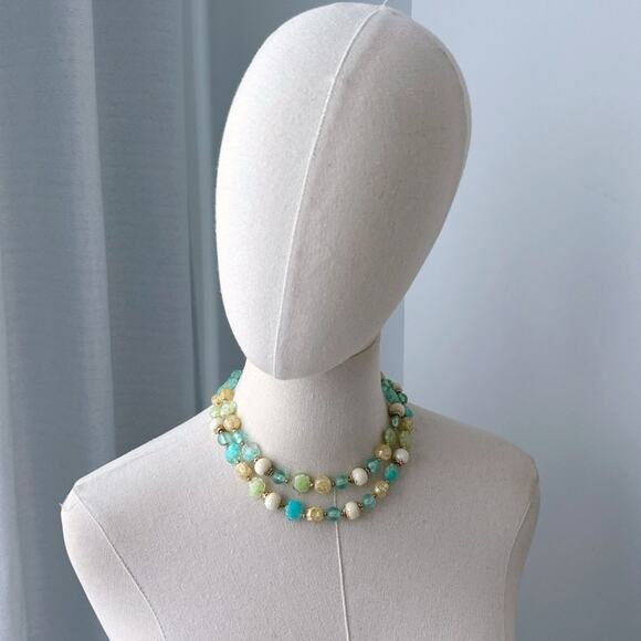 Vintage Aqua Blue Green Beige Beaded Double Layered Estate Short Necklace 20” - Picture 5 of 5